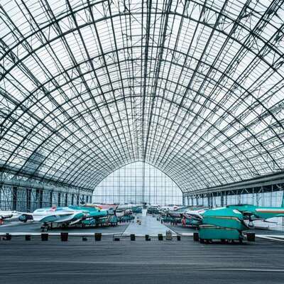 গরম ডুবানো গ্যালভানাইজড পুরলিন এবং Q235/Q355 গ্রেড স্টিল CE সার্টিফাইড সহ প্রিফেব্রিকেটেড স্টিল স্ট্রাকচার ওয়্যারহাউস